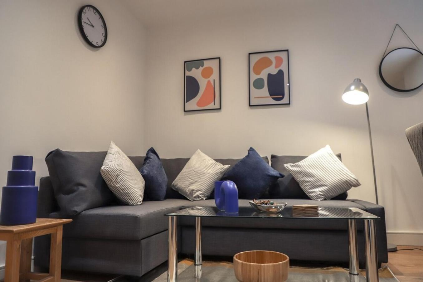 New- Modern 2Br Apt Wifi Sleep5 City Centre Sheffield Exterior photo