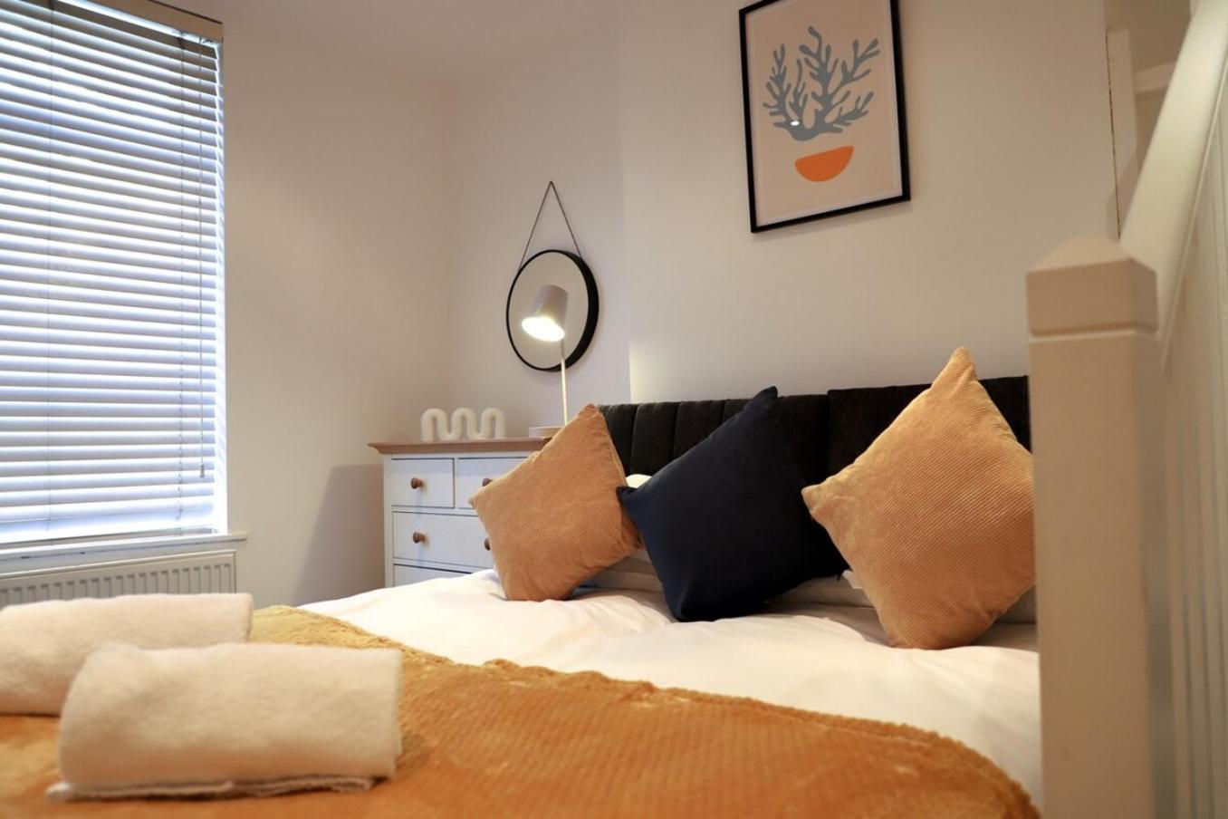 New- Modern 2Br Apt Wifi Sleep5 City Centre Sheffield Exterior photo