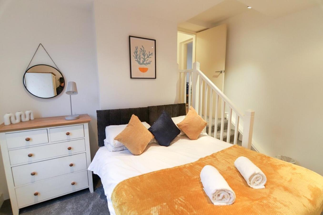 New- Modern 2Br Apt Wifi Sleep5 City Centre Sheffield Exterior photo