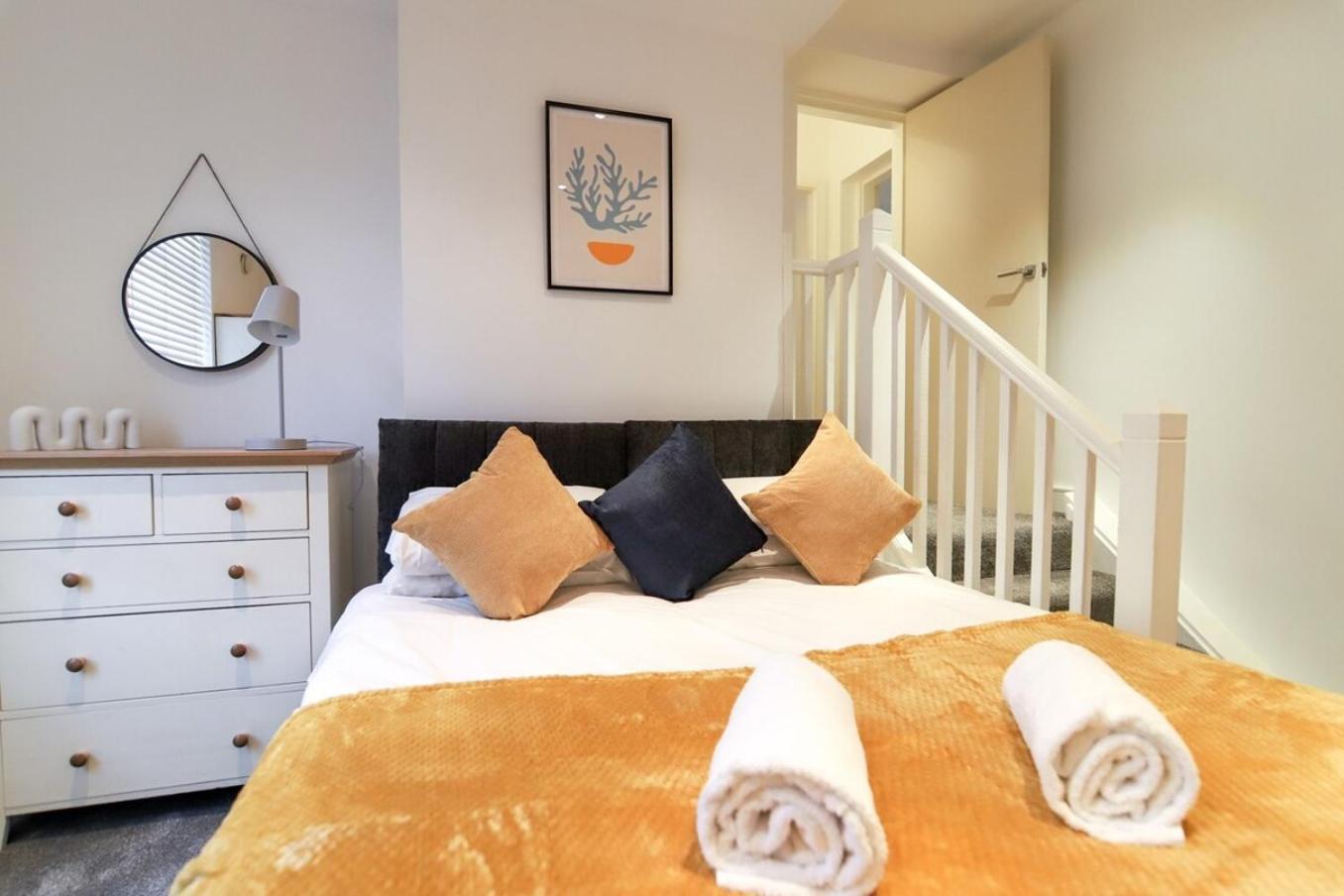 New- Modern 2Br Apt Wifi Sleep5 City Centre Sheffield Exterior photo